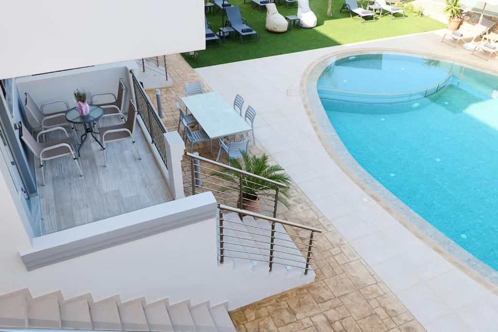 Modern Family Apartment Ewa With Pool, Dining Area On Crete Coast Stavromenos Exterior foto